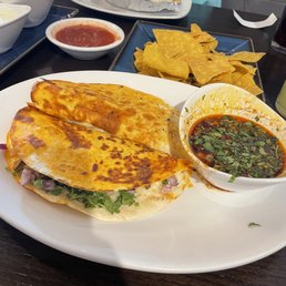 Birriadilla, Beef tacos, queso and guacamole