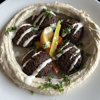 Bella's Kitchen - Falafel hummus bowl - Mediterranean Near Me - Pearl River, New York