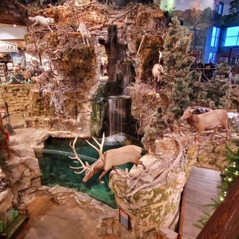 Bass Pro Shops - Sporting Goods Near Me - Rossford, Ohio Bass Pro Shops - Sporting Goods Near Me - Rossford, Ohio