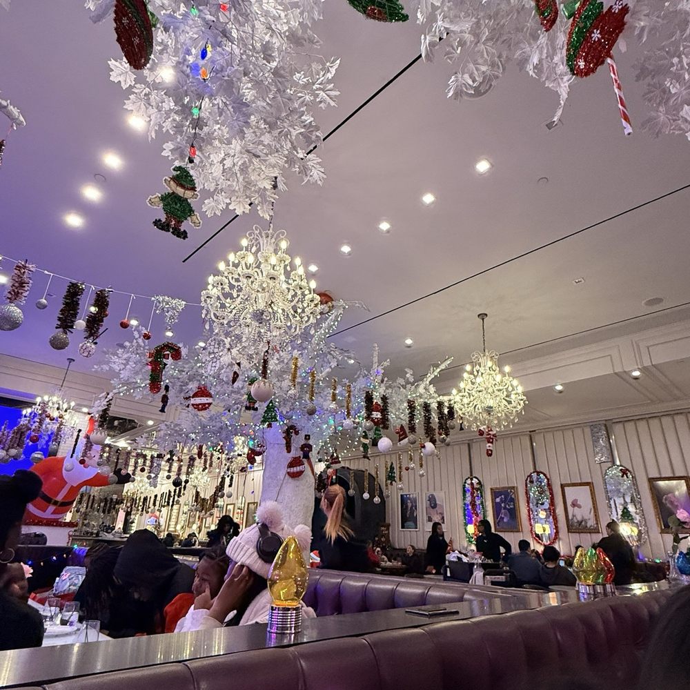 Sugar Factory - Queens - Desserts Near Me - Jamaica, New York
