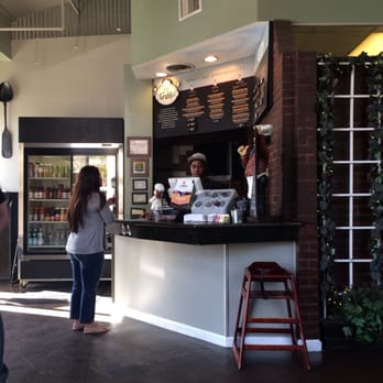 Dr Grubb's - American Near Me - Claremont, California Dr Grubb's - American Near Me - Claremont, California