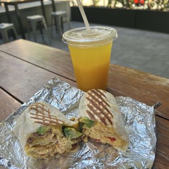 Il Canto Cafe - Coffee & Tea Near Me - San Francisco, California Il Canto Cafe - Coffee & Tea Near Me - San Francisco, California
