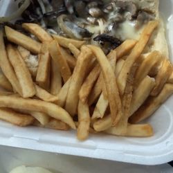 Wee-Dee's - Philly cheese
