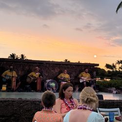 Waikoloa Beach Marriott Sunset Luau