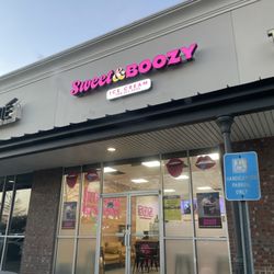 Sweet & Boozy - Exterior