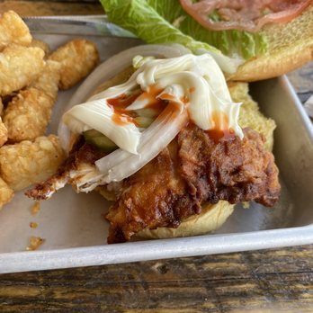 Earl's - Not even hot sauce and mayonnaise could help this sandwich. I feel bad for the chicken that sacrificed it's self for this. - American Near Me - Winston-Salem, North Carolina Earl's - Not even hot sauce and mayonnaise could help this sandwich. I feel bad for the chicken that sacrificed it's self for this. - American Near Me - Winston-Salem, North Carolina