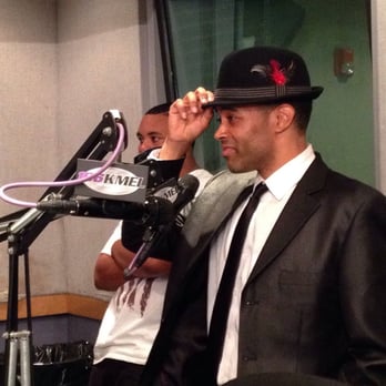 106 KMEL - Geechi Taylor from Young Musicians Choral Orchestra hangs out with Street Soldiers Radio - Radio Stations Near Me - San Francisco, California 106 KMEL - Geechi Taylor from Young Musicians Choral Orchestra hangs out with Street Soldiers Radio - Radio Stations Near Me - San Francisco, California