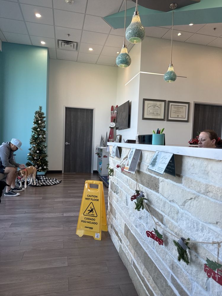 Elyson Animal Hospital Image
