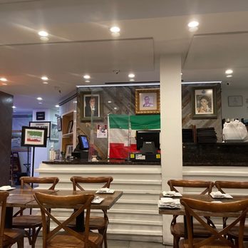 Amoo's Restaurant - Persian/Iranian Near Me - McLean, Virginia