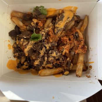 Mi Sant - Bulgogi kimchi fries - Bakeries Near Me - Roseville, Minnesota Mi Sant - Bulgogi kimchi fries - Bakeries Near Me - Roseville, Minnesota