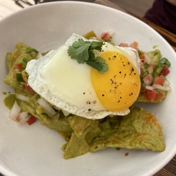 Bacari GDL - Chilaquiles - Mediterranean Near Me - Glendale, California Bacari GDL - Chilaquiles - Mediterranean Near Me - Glendale, California