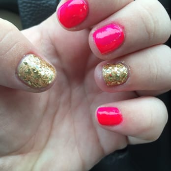 Frederick's Day Spa Salon - Note the nail polish around the cuticles of my middle and ring finger, and how uneven they look- especially the index and middle finger. - Hair Salons Near Me - Wheeling, West Virginia
