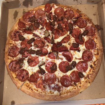 Little Caesars Pizza - 3-meat pizza - Pizza Near Me - Los Angeles, California Little Caesars Pizza - 3-meat pizza - Pizza Near Me - Los Angeles, California