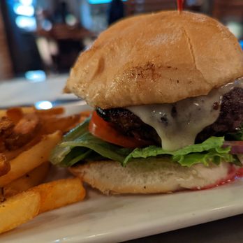 Twin Hickory Tavern - Burgers Near Me - Glen Allen, Virginia Twin Hickory Tavern - Burgers Near Me - Glen Allen, Virginia