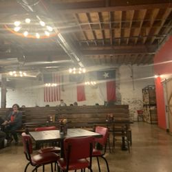 Cranford Brothers BBQ - Nice clean open atmosphere
