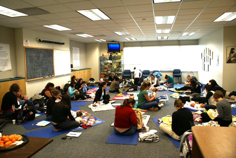 BANANAS Updated May 2024 12 Photos & 17 Reviews 5232 Claremont