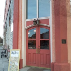 Mad Habit Boutique - Store Front!