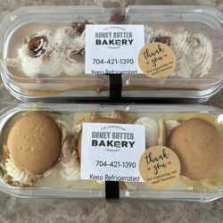 Honey Butter Bakery - Mini sweet potato/banana pudding cheesecake