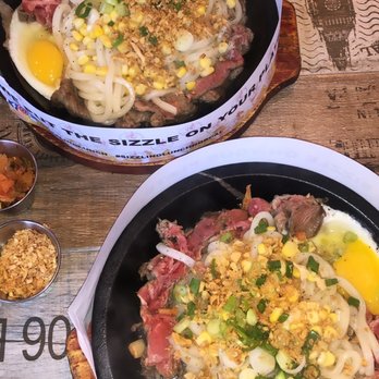 Sizzling Lunch - Curry Beef Udon with an egg - Steakhouses Near Me - Cupertino, California