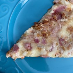 Red Line Pizza & Grill