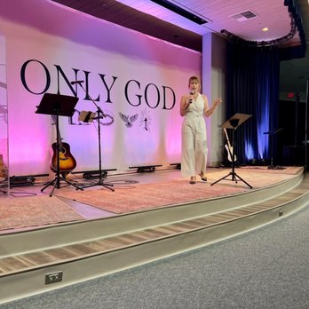 The Refinery Church - Mother's Day at the Refinery Church, Pastor Aimee Graves - Churches Near Me - Temecula, California The Refinery Church - Mother's Day at the Refinery Church, Pastor Aimee Graves - Churches Near Me - Temecula, California