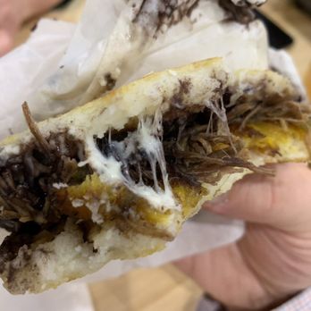 Alchemy Restaurant - Arepa Venezuela - Venezuelan Near Me - Prospect, Kentucky