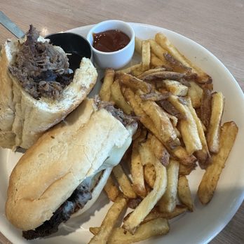 The Hope Farm - French dip brunch sandwich - Wine Bars Near Me - Fairhope, Alabama