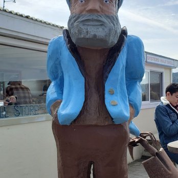 The Marshall Store - Seafood Near Me - Marshall, California