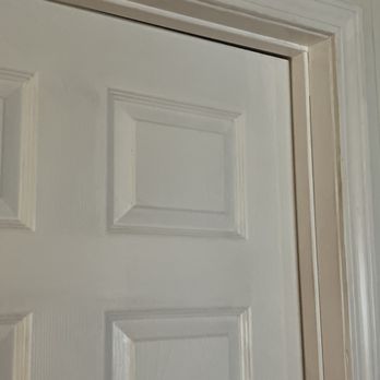 Green Construction - The door hasn't hung properly since installation - General Contractors Near Me Green Construction - The door hasn't hung properly since installation - General Contractors Near Me