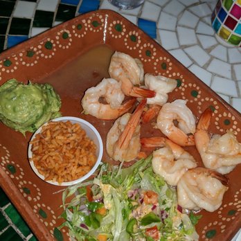 Bandito's Mexican Grill - Tequila Shrimp $17 ...barely any starch and the salad was little as well basically paid for the shrimp and guac. - Mexican Near Me - Ogunquit, Maine