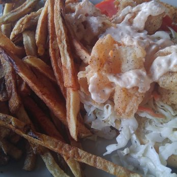 Mickey's Bar & Grill - Shrimp po'boy - Seafood Near Me - Aransas Pass, Texas