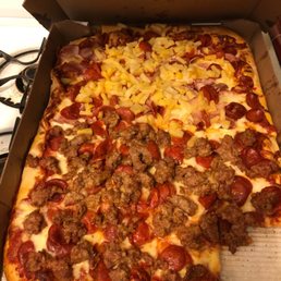 PETRILLI’S PIZZA - Updated August 2025 - 352 Photos & 880 Reviews - 110 ...