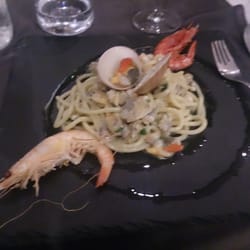 Bianco Noir - Pasta ai frutti di mare