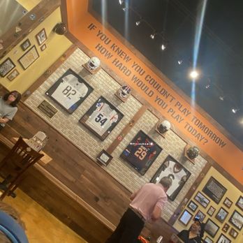 Mission BBQ - Dining area - Barbeque Near Me - Doral, Florida Mission BBQ - Dining area - Barbeque Near Me - Doral, Florida