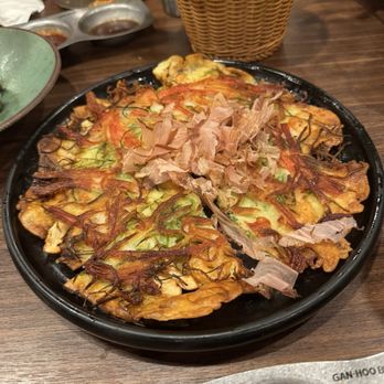 GAN-HOO BBQ - Seafood pancake - Barbeque Near Me - Flushing, New York