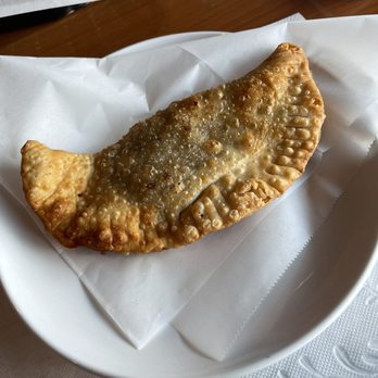 La Cubana - Empanadas de carne - Cuban Near Me - Glendale, California La Cubana - Empanadas de carne - Cuban Near Me - Glendale, California