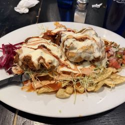 Mar Y Tierra - pollo con tajadas