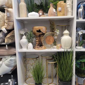 Home Sense - Home decor - Furniture Stores Near Me - Buffalo, New York