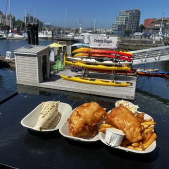 Red Fish Blue Fish - Fish and chips, tuna tacone - Fish & Chips Near Me - Victoria, British Columbia Red Fish Blue Fish - Fish and chips, tuna tacone - Fish & Chips Near Me - Victoria, British Columbia