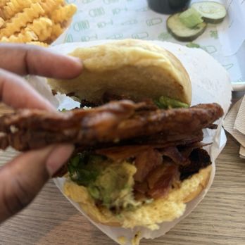 Shake Shack Centennial Center - Chicken Avocado sandwich - Ice Cream & Frozen Yogurt Near Me - Las Vegas, Nevada