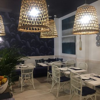 Crudo Bar - Main meal room - Seafood Near Me - Valencia, V