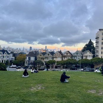 Painted Ladies - During sunset - Landmarks & Historical Buildings Near Me - San Francisco, California Painted Ladies - During sunset - Landmarks & Historical Buildings Near Me - San Francisco, California