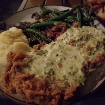The Flying Saucer - Pubs Near Me - Garland, Texas