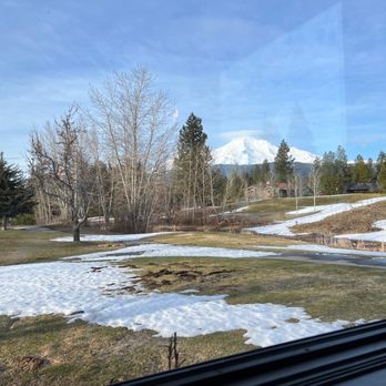 Highland House Restaurant - Snow Mountain View at the restaurant - American Near Me - Mount Shasta, California
