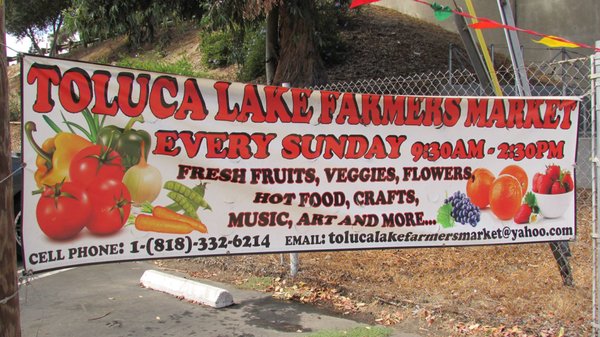 Toluca Lake Farmers Market by null