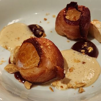 Bourbon Steak - Bacon wrapped scallops - Steakhouses Near Me - San Francisco, California
