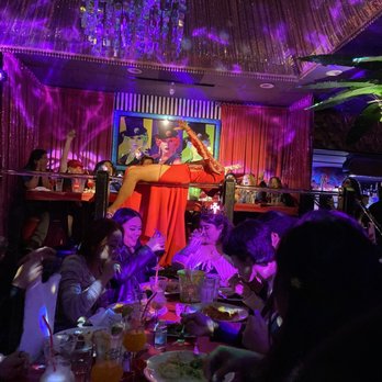Lips - a woman dressed as a clown in a restaurant - Bars Near Me - San Diego, California Lips - a woman dressed as a clown in a restaurant - Bars Near Me - San Diego, California