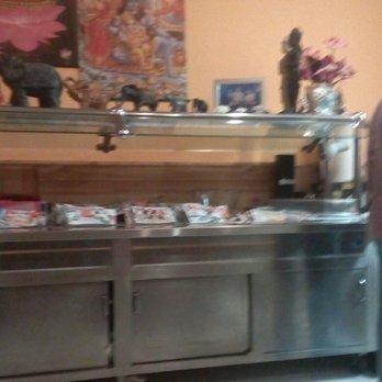 Thai Tasty - Salad bars are not good magazine racks. This place needs a make over FAST - Thai Near Me - Jackson, Mississippi