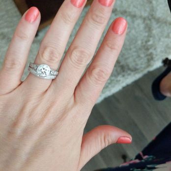 Chic Nails & Spa - Gel manis - Nail Salons Near Me - Philadelphia, Pennsylvania