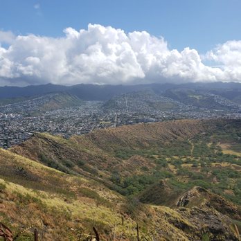 Diamond Head State Monument - Parks Near Me - Honolulu, Hawaii